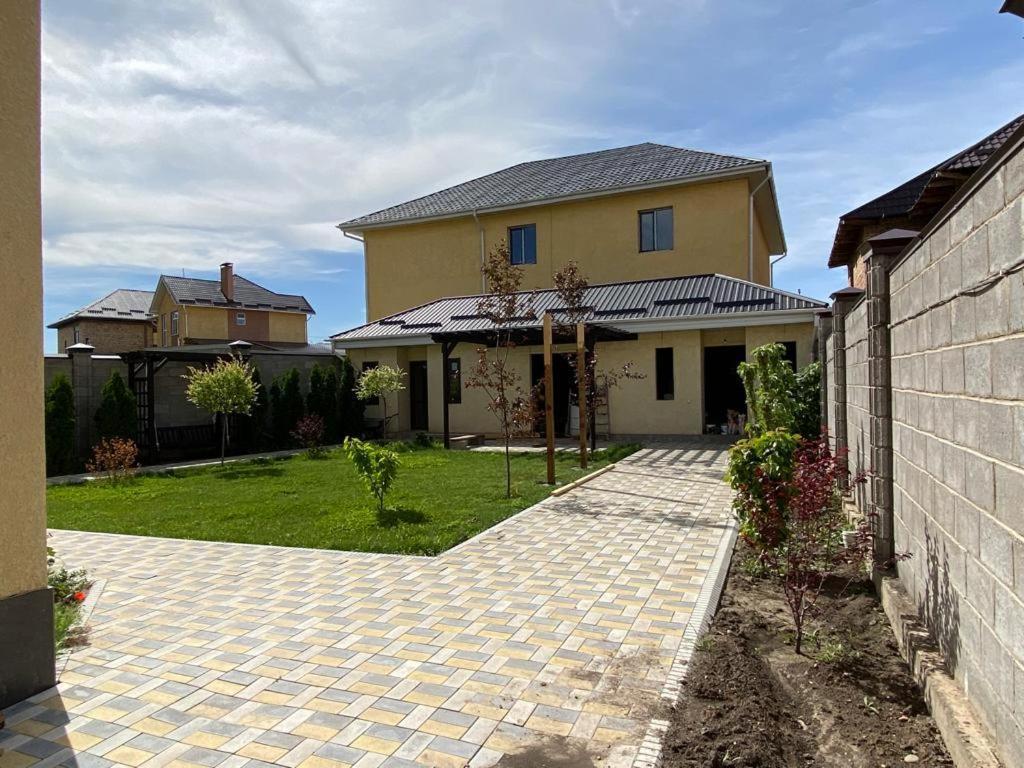 Aikol Guesthouse Privokzalnoye Экстерьер фото