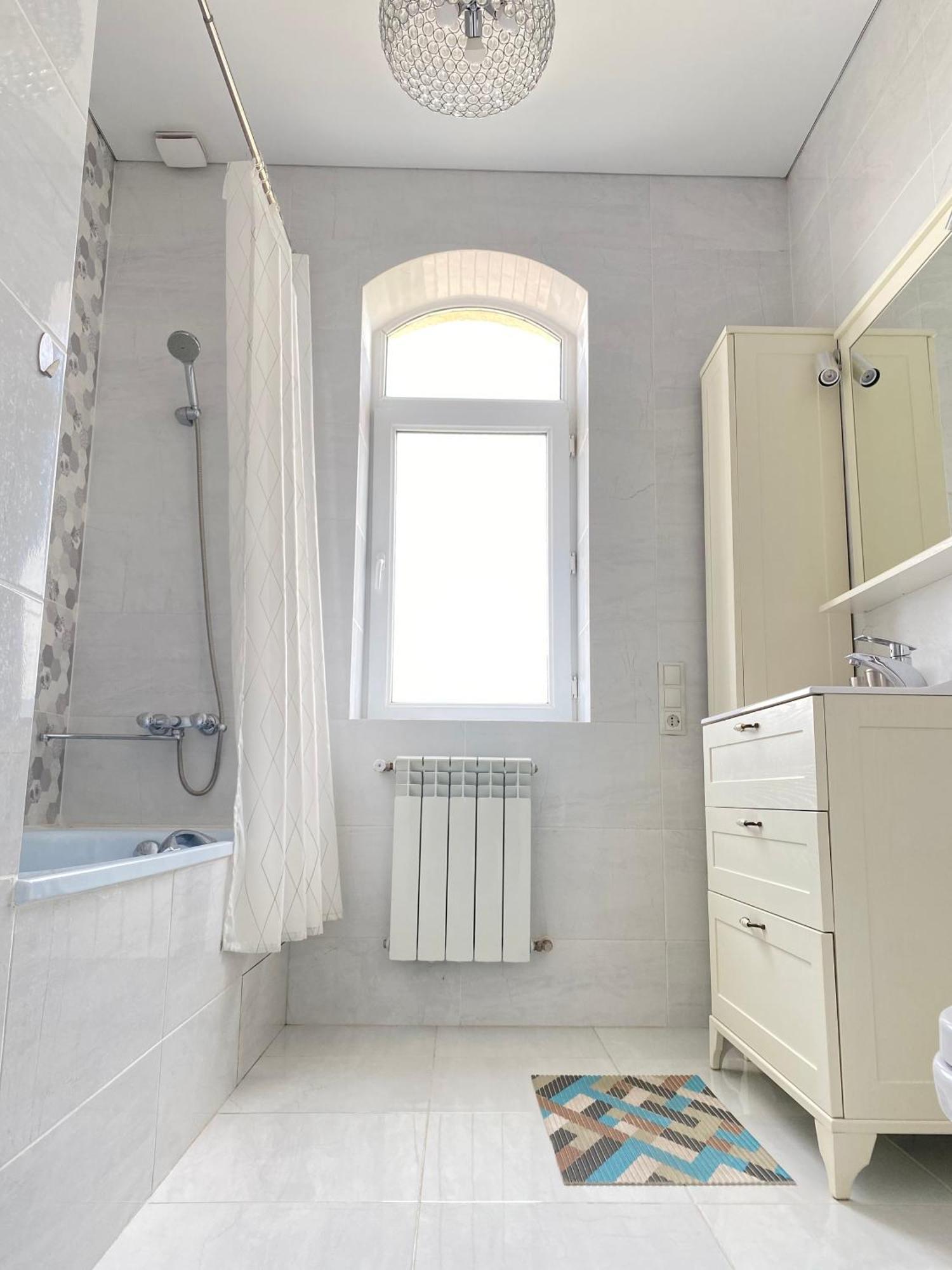 Aikol Guesthouse Privokzalnoye Экстерьер фото